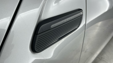 MINI Hatchback 1.5 Cooper Classic 3dr Auto [Comfort Pack] Petrol Hatchback